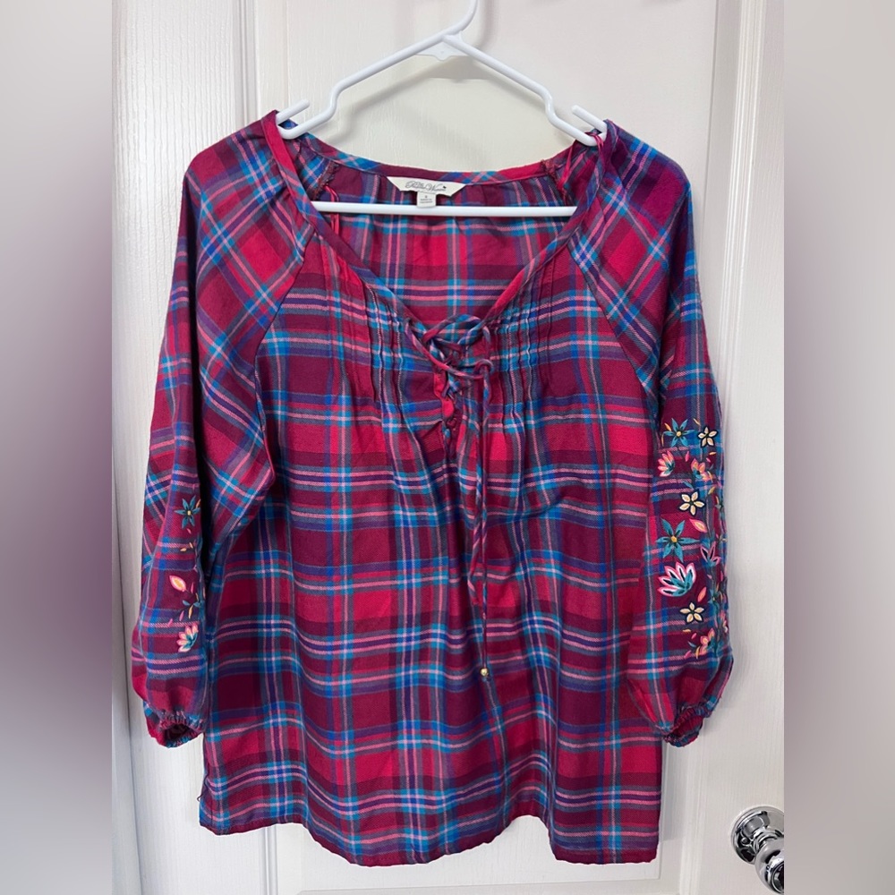 The Pioneer woman long sleeve blouse